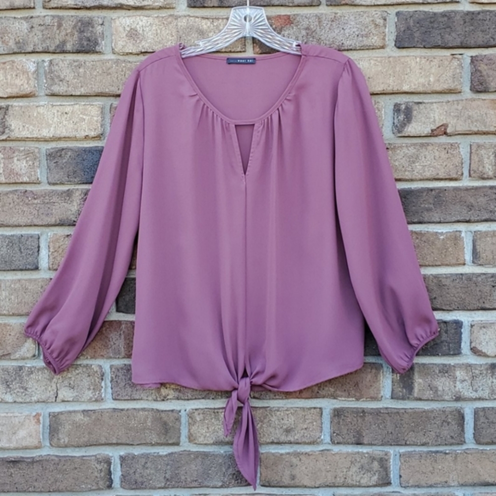 West Kei Keyhole Tie Bottom Balloon Sleeve Blouse